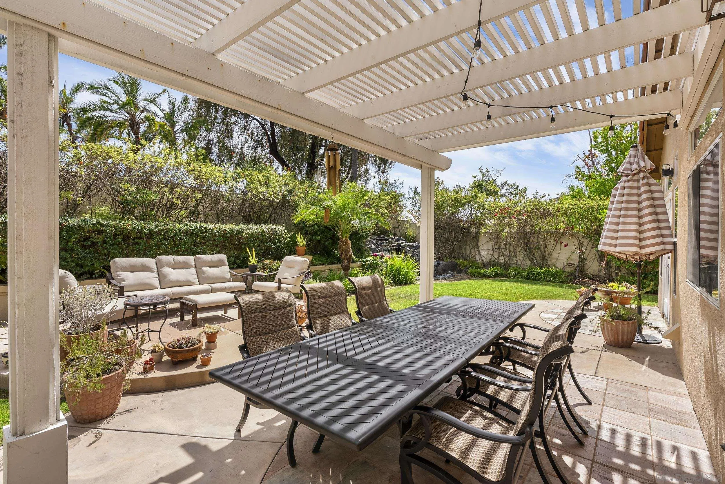 https://cdn.realtyfeed.com/cdn/127/260016236/c479ce9e7571b2a23680292df4896b6f.webp
