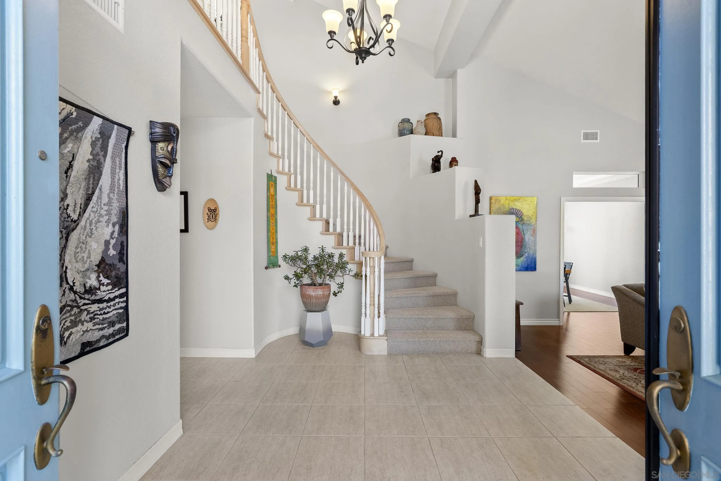 https://cdn.realtyfeed.com/cdn/127/260016236/daa2b699e88c1f6713f22643eeaebef1.webp