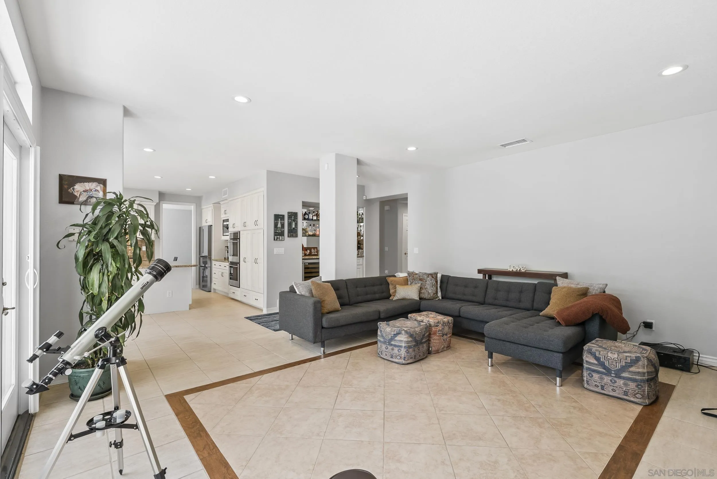 https://cdn.realtyfeed.com/cdn/127/260016236/db549aa1983378b1cd9ea59f6f0022e8.webp