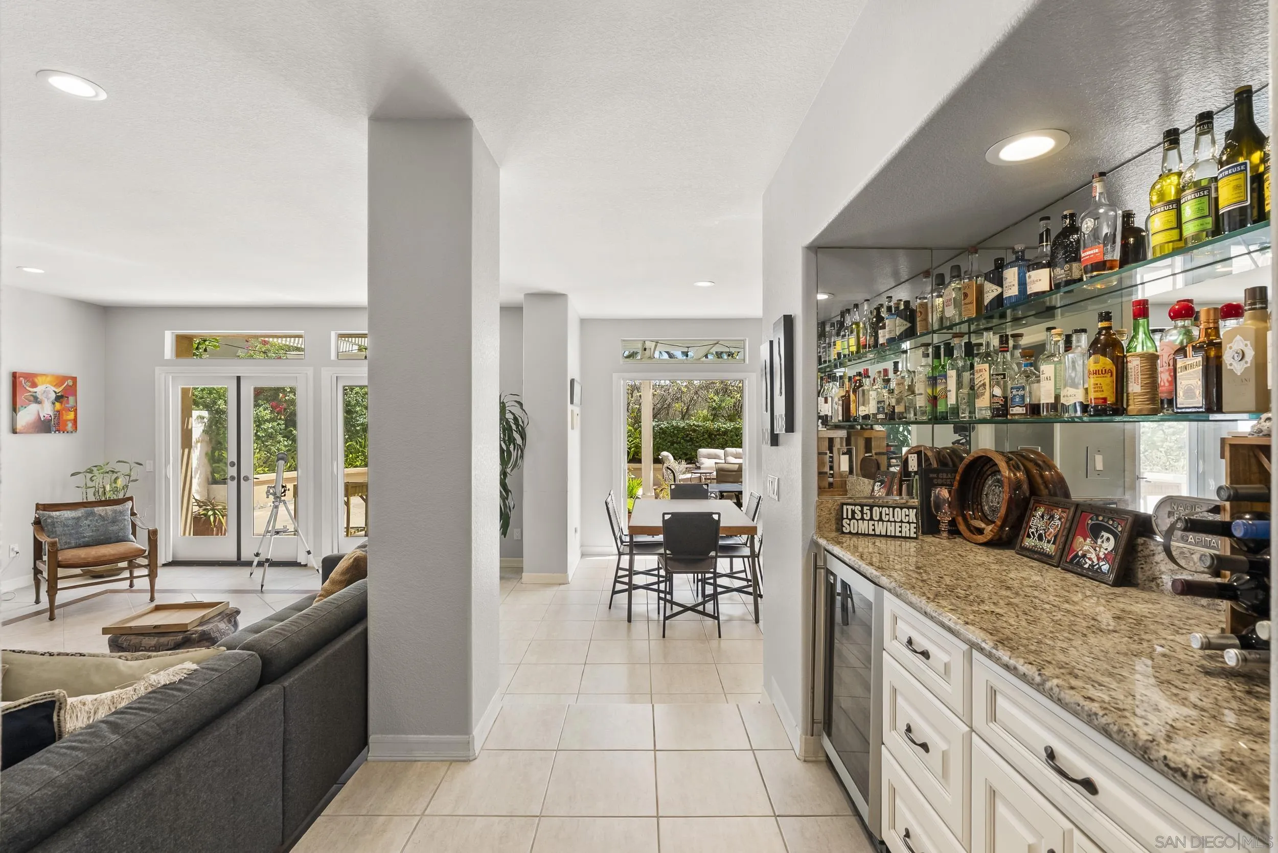 https://cdn.realtyfeed.com/cdn/127/260016236/f306d4fcbe26ba735e1bc30228c81456.webp
