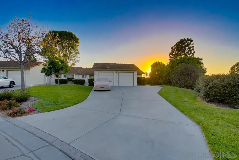 https://cdn.realtyfeed.com/cdn/127/260016237/050becdfb9b4fad9854ed74900348fd1.webp