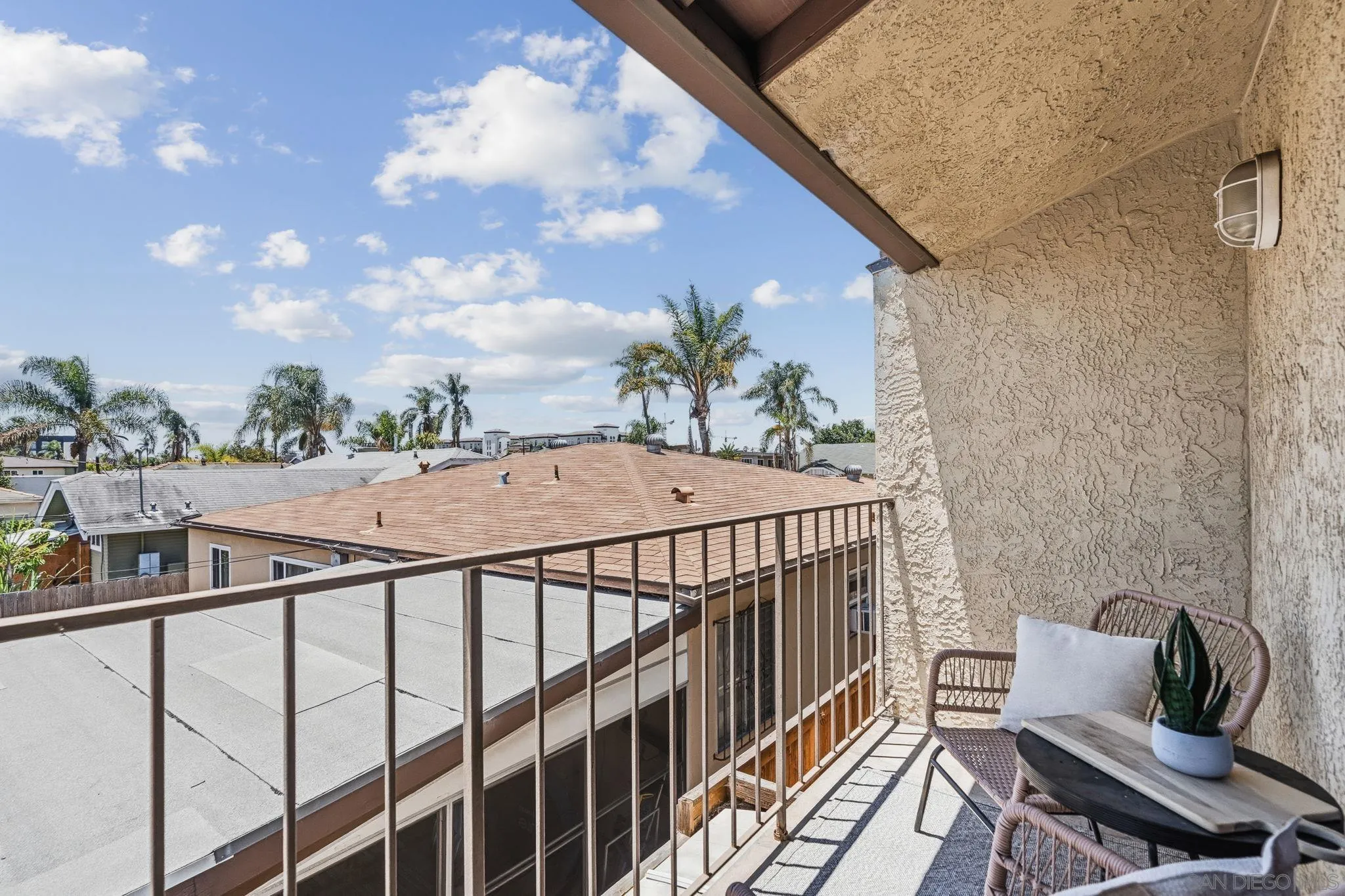 https://cdn.realtyfeed.com/cdn/127/260016239/6b81bb98e8cb1d8d333a6ffc80603cf6.webp