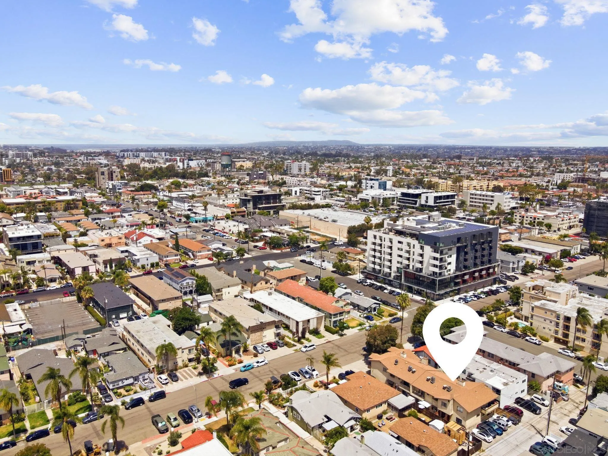 https://cdn.realtyfeed.com/cdn/127/260016239/d2e30e77ff265f5292623e414c1b41b0.webp