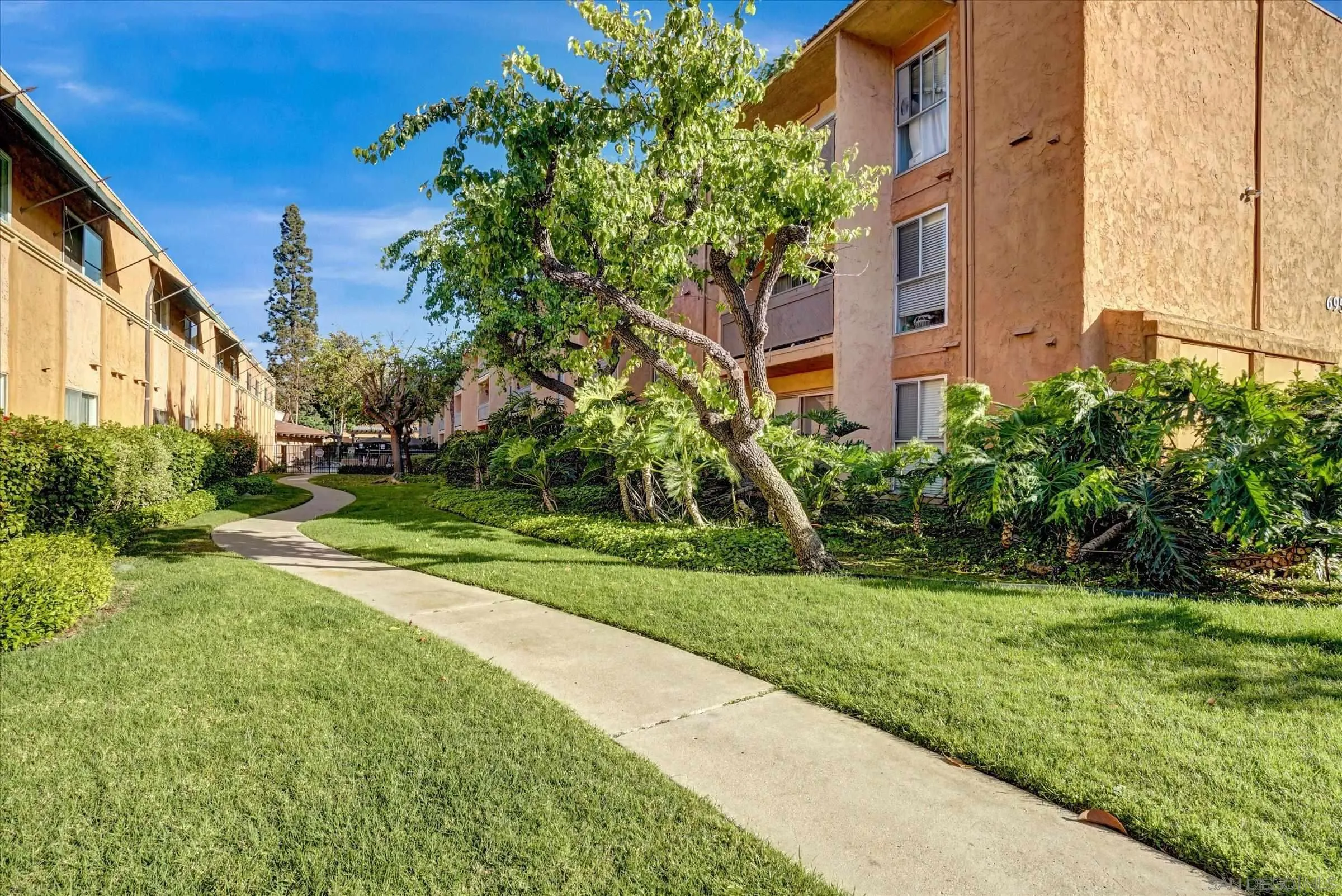 Photo #27: 260016243 Listing: Photo #27
