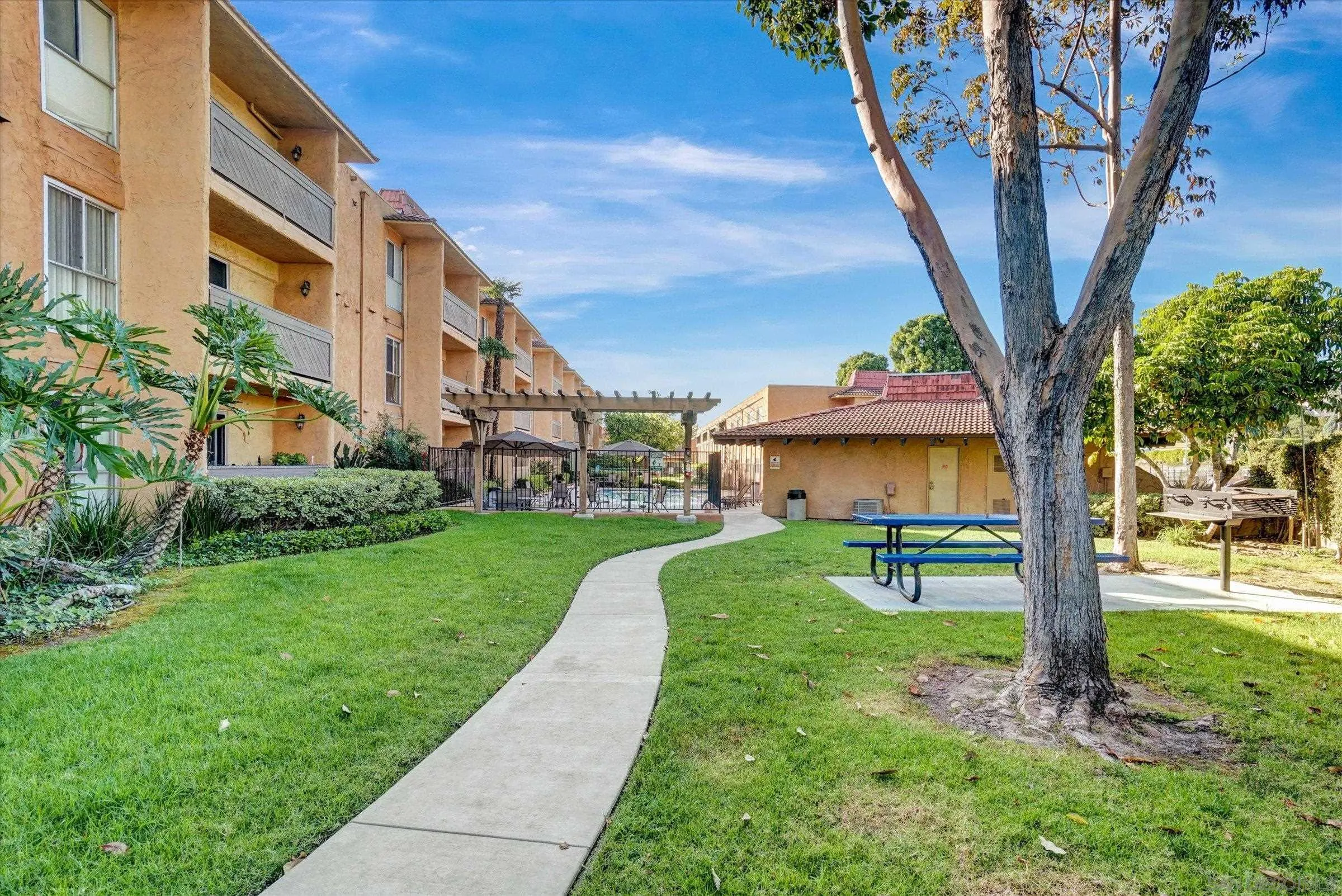 Photo #30: 260016243 Listing: Photo #30