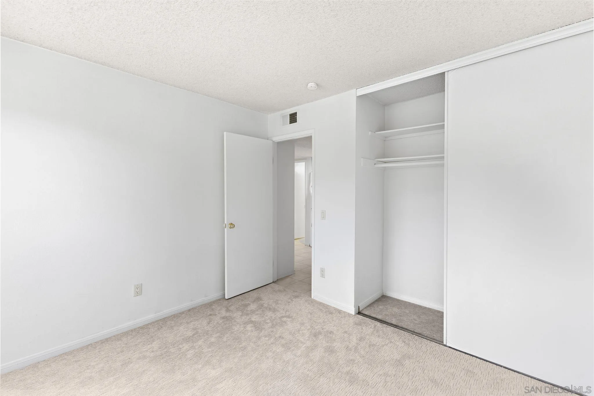 Photo #42: 260016245 Listing: Photo #42
