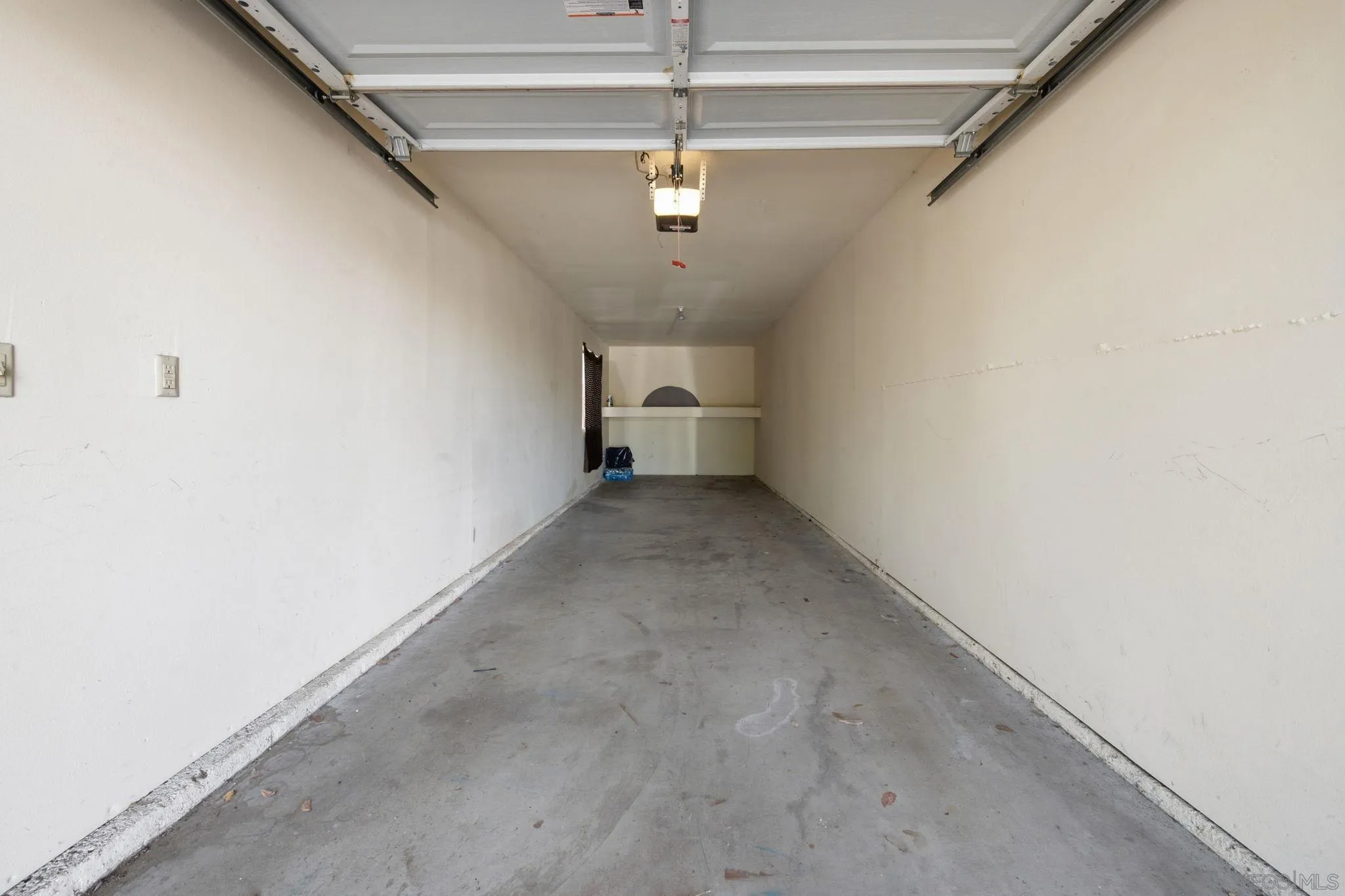 https://cdn.realtyfeed.com/cdn/127/260016252/5acf58f6c7c3d3b0644f29b1a03992ba.webp