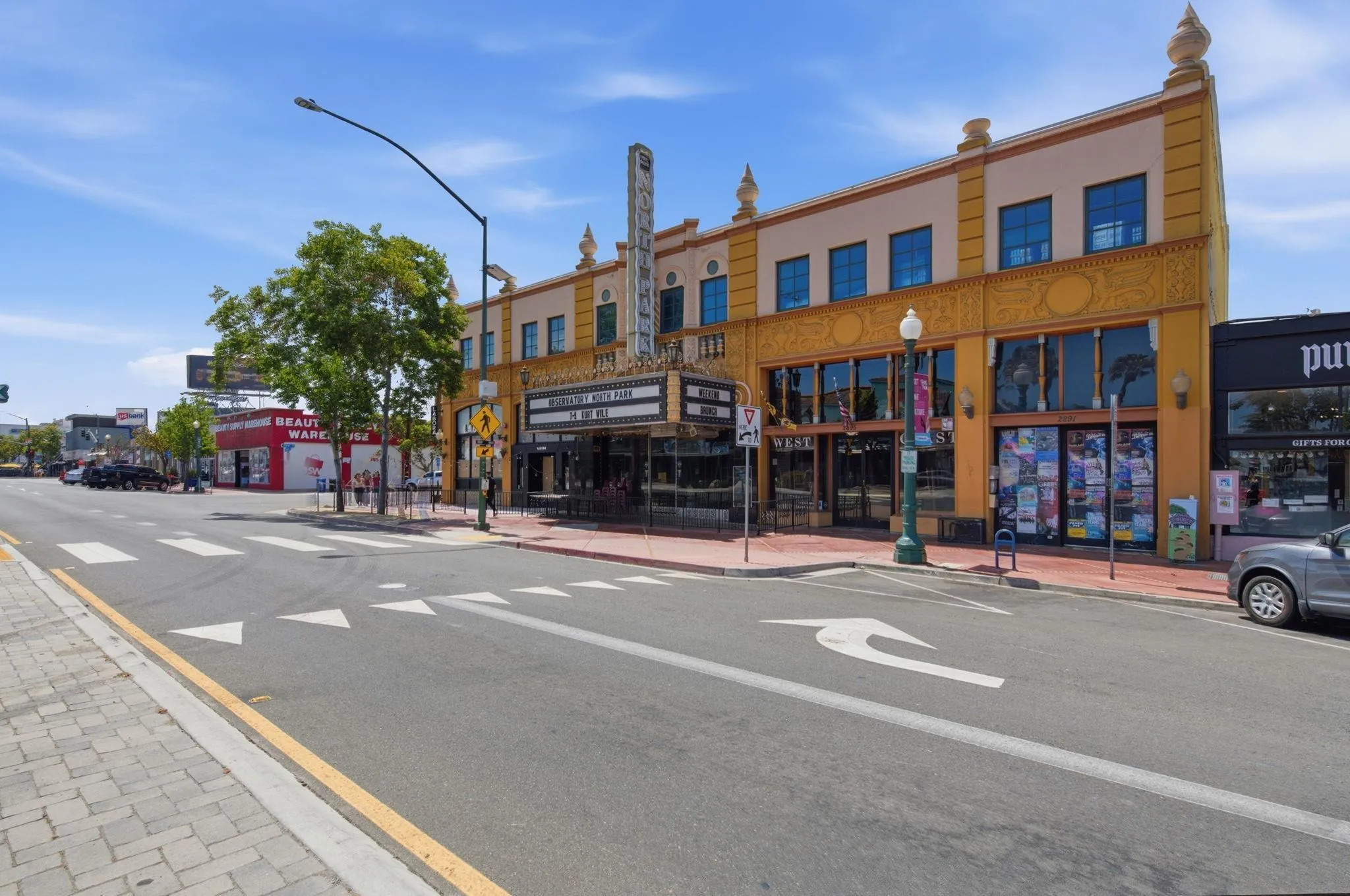 https://cdn.realtyfeed.com/cdn/127/260016252/c12471877f9e45e4ae8cfd82aec1a1a0.webp