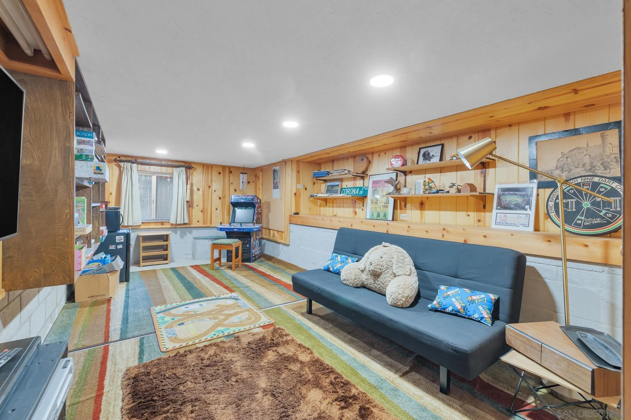 https://cdn.realtyfeed.com/cdn/127/260016261/5943d42f814e87c6094925763b5335ca.webp
