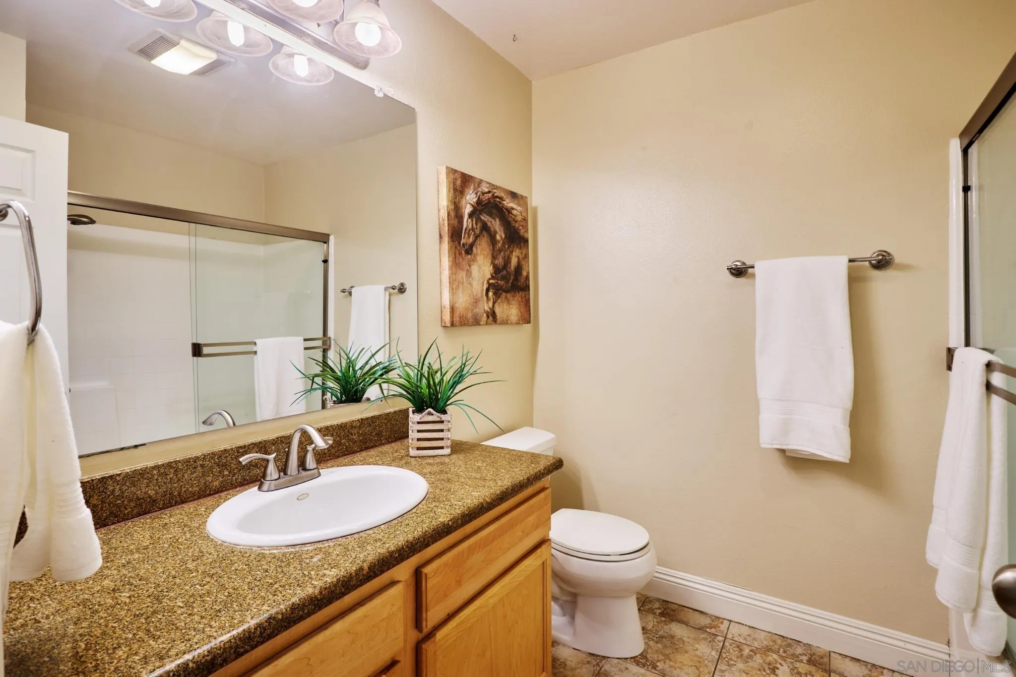 https://cdn.realtyfeed.com/cdn/127/260016267/21b1af1f58e91fc301bd5ea1c4410228.webp