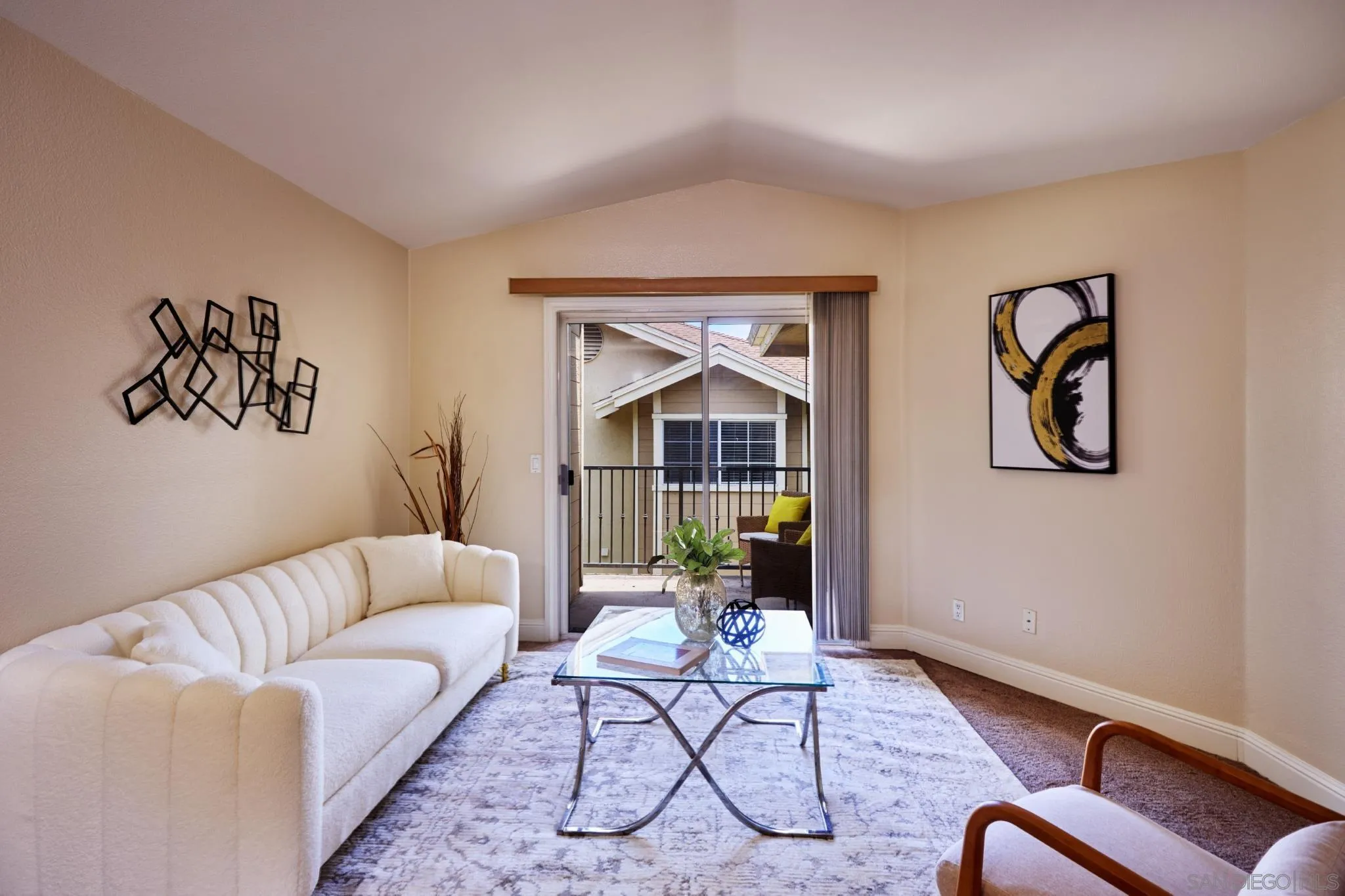 https://cdn.realtyfeed.com/cdn/127/260016267/3e9c4be554fc0099a7f9db878e69d73a.webp