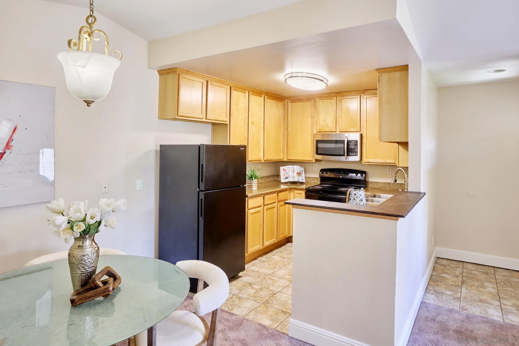 https://cdn.realtyfeed.com/cdn/127/260016267/91ab137a9a94cc9e4b8030e78f26c8c7.webp