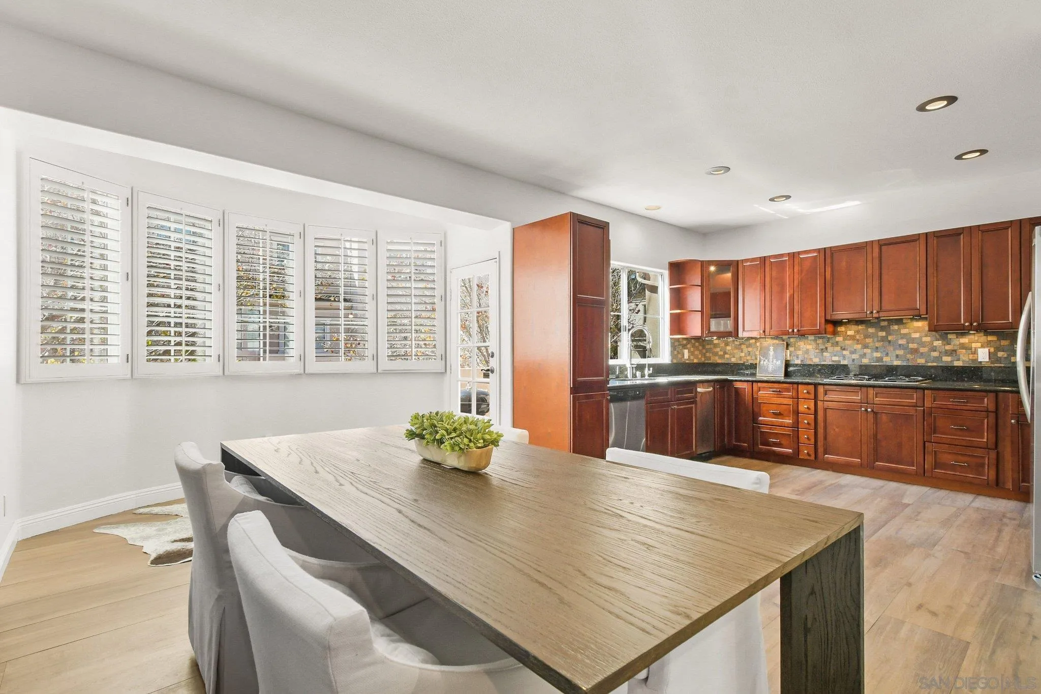 Photo #12: 260016269 Listing: Photo #12