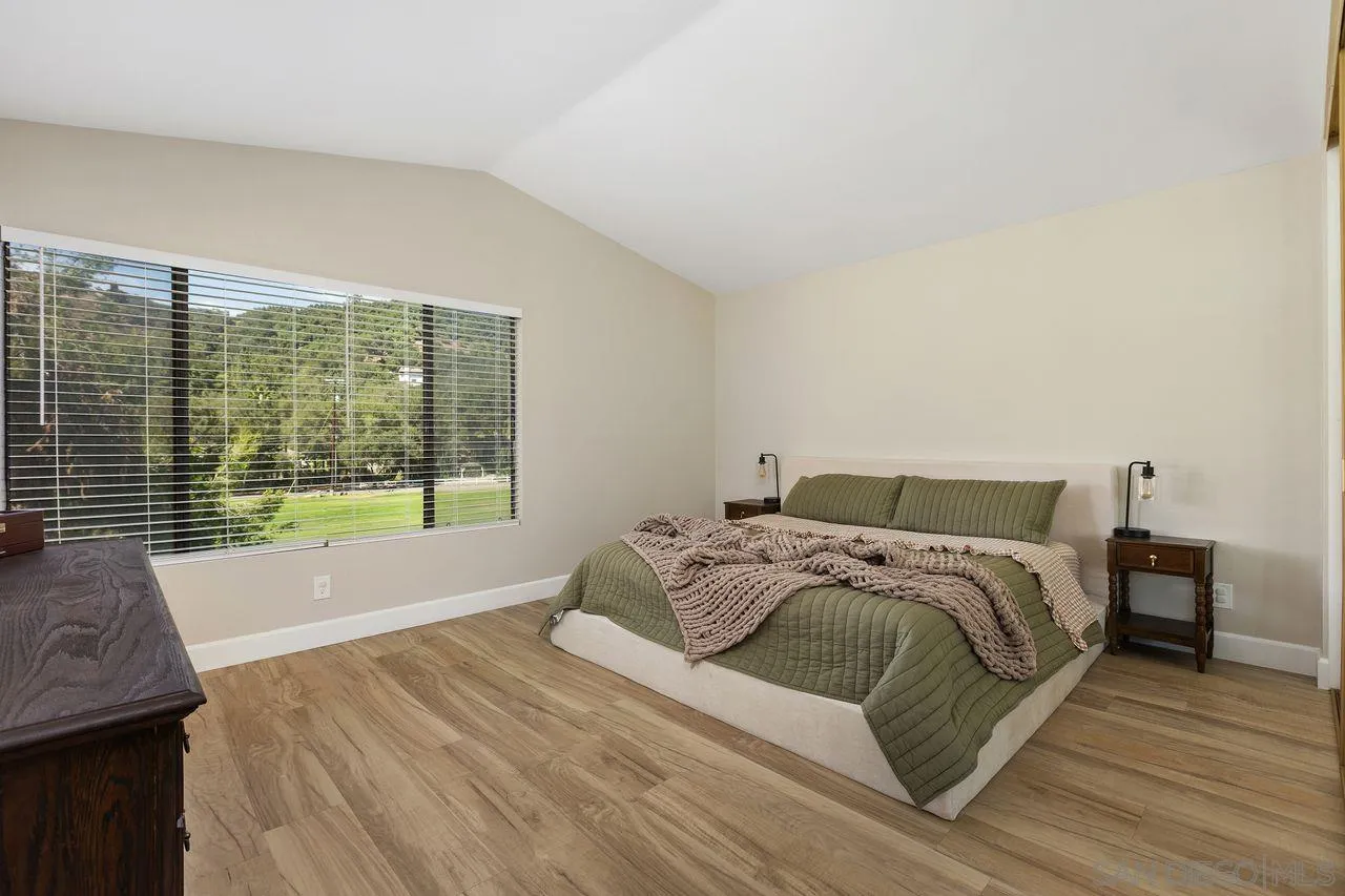 Photo #32: 260016276 Listing: Photo #32