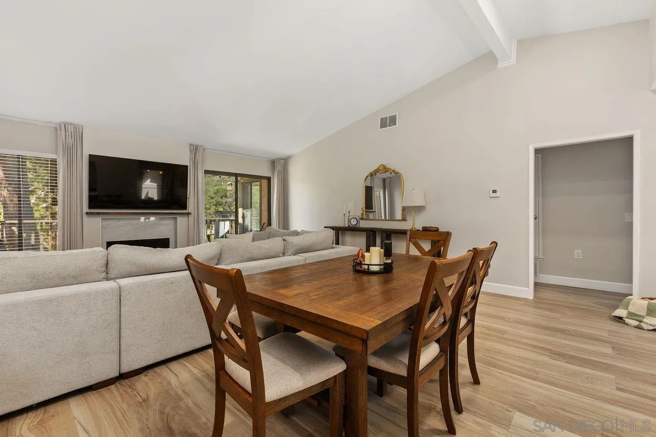 Photo #9: 260016276 Listing: Photo #9