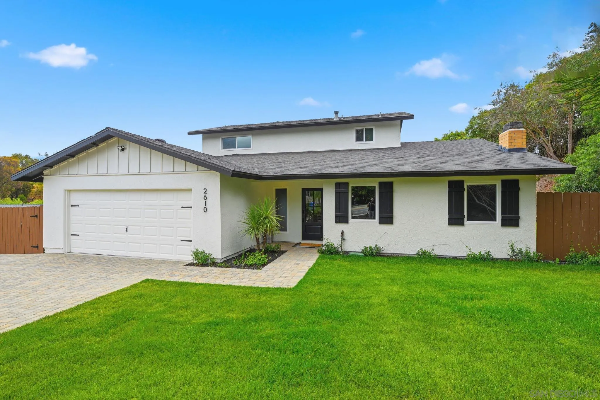 2610 Chestnut Ave, Carlsbad, CA 92010 - Photo 2 of 47, Carlsbad, CA