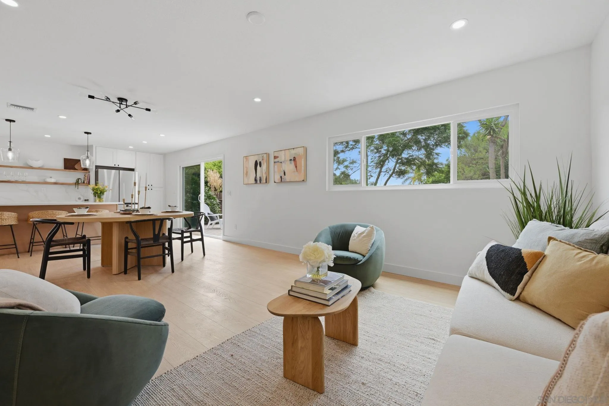 2610 Chestnut Ave, Carlsbad, CA 92010 - Photo 4 of 47, Carlsbad, CA