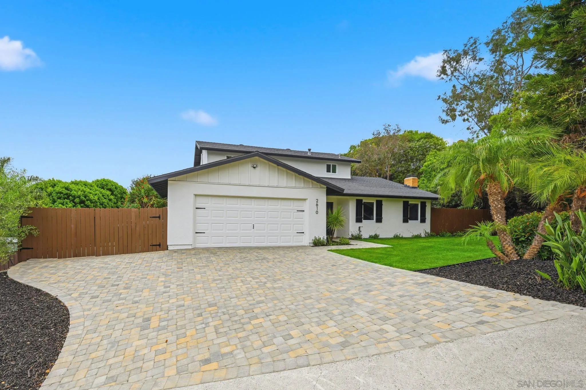 2610 Chestnut Ave, Carlsbad, CA 92010 - Main photo, Carlsbad, CA