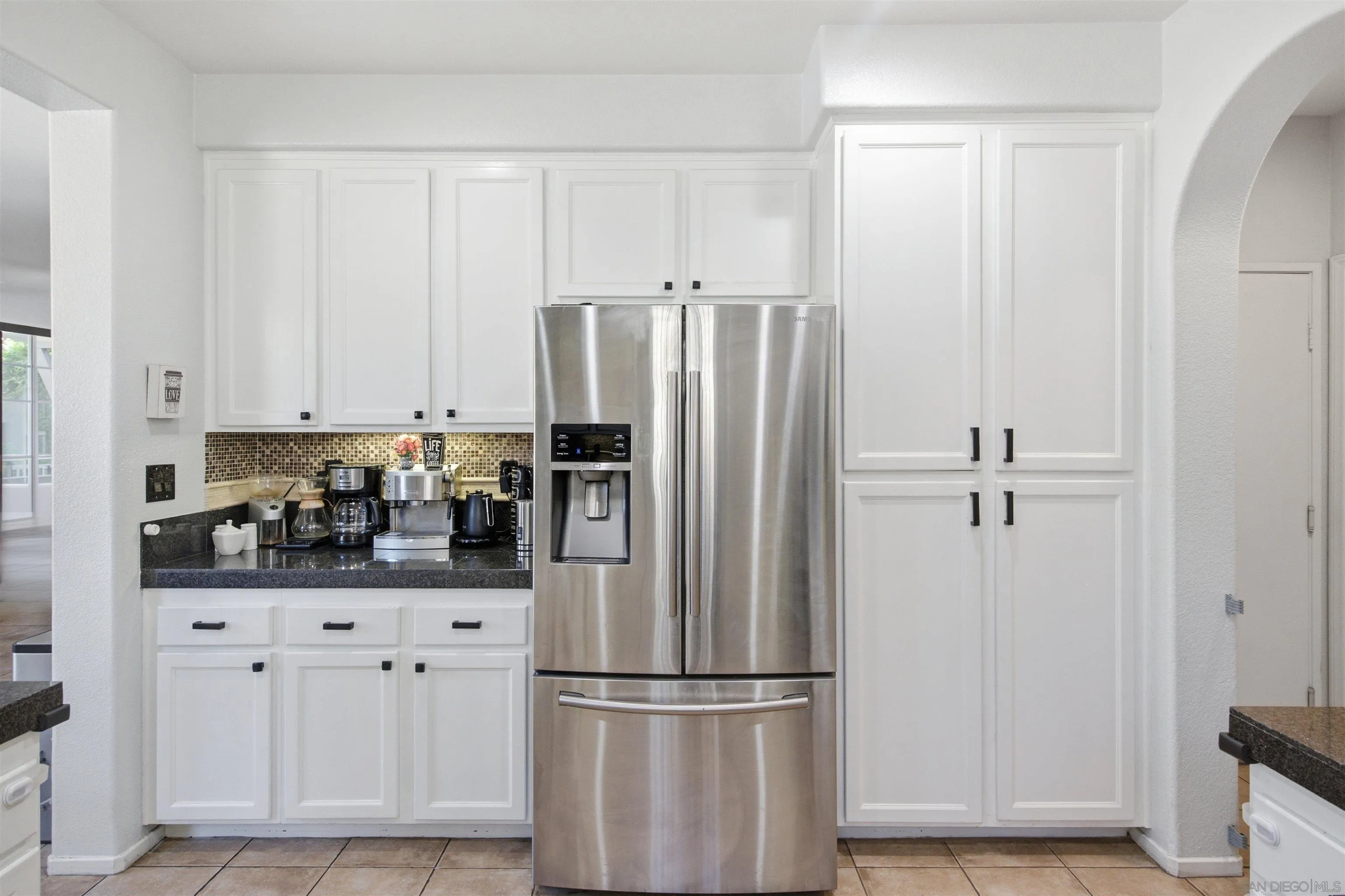 Photo #5: 260016284 Listing: Photo #5