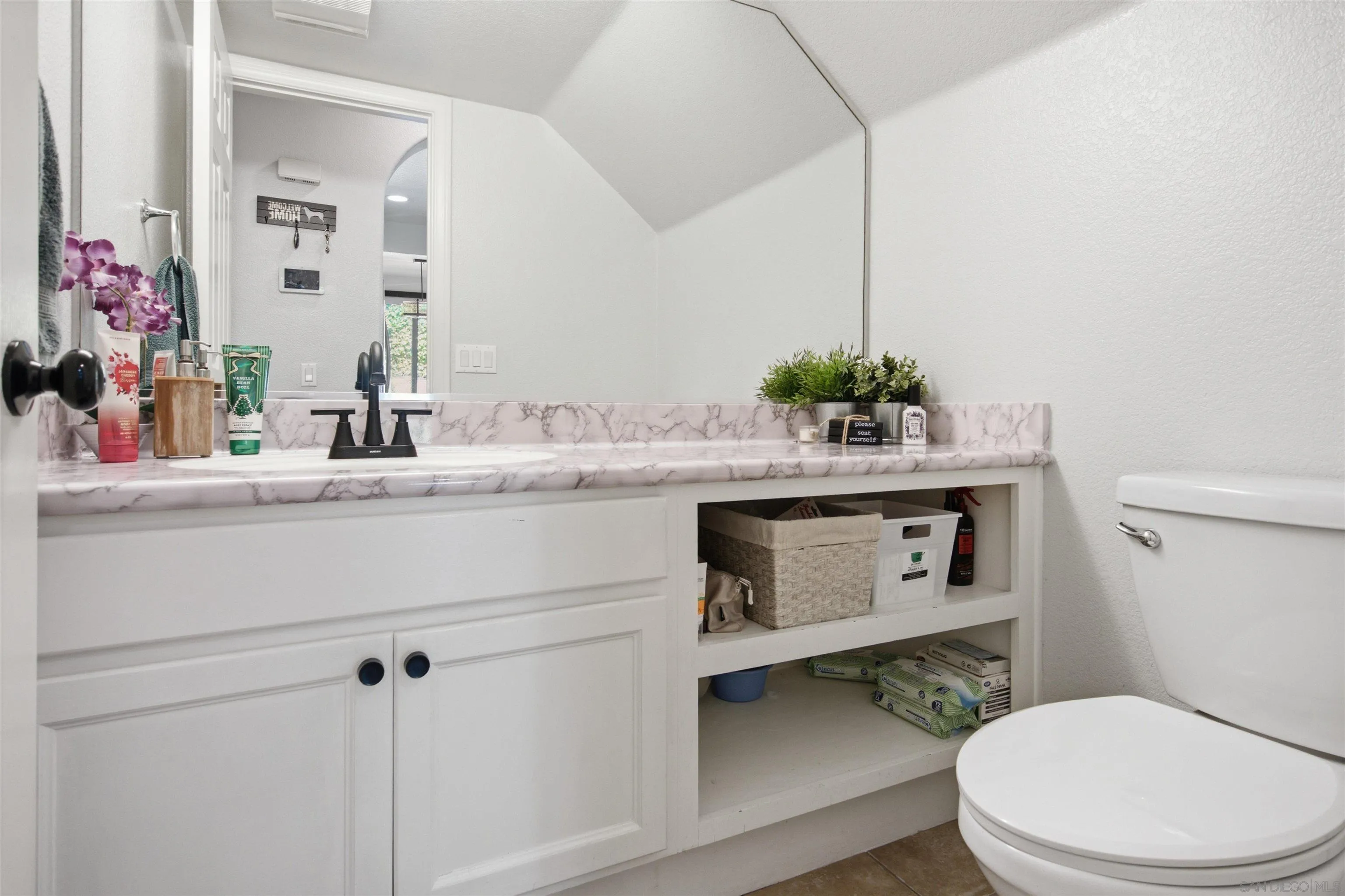 Photo #8: 260016284 Listing: Photo #8
