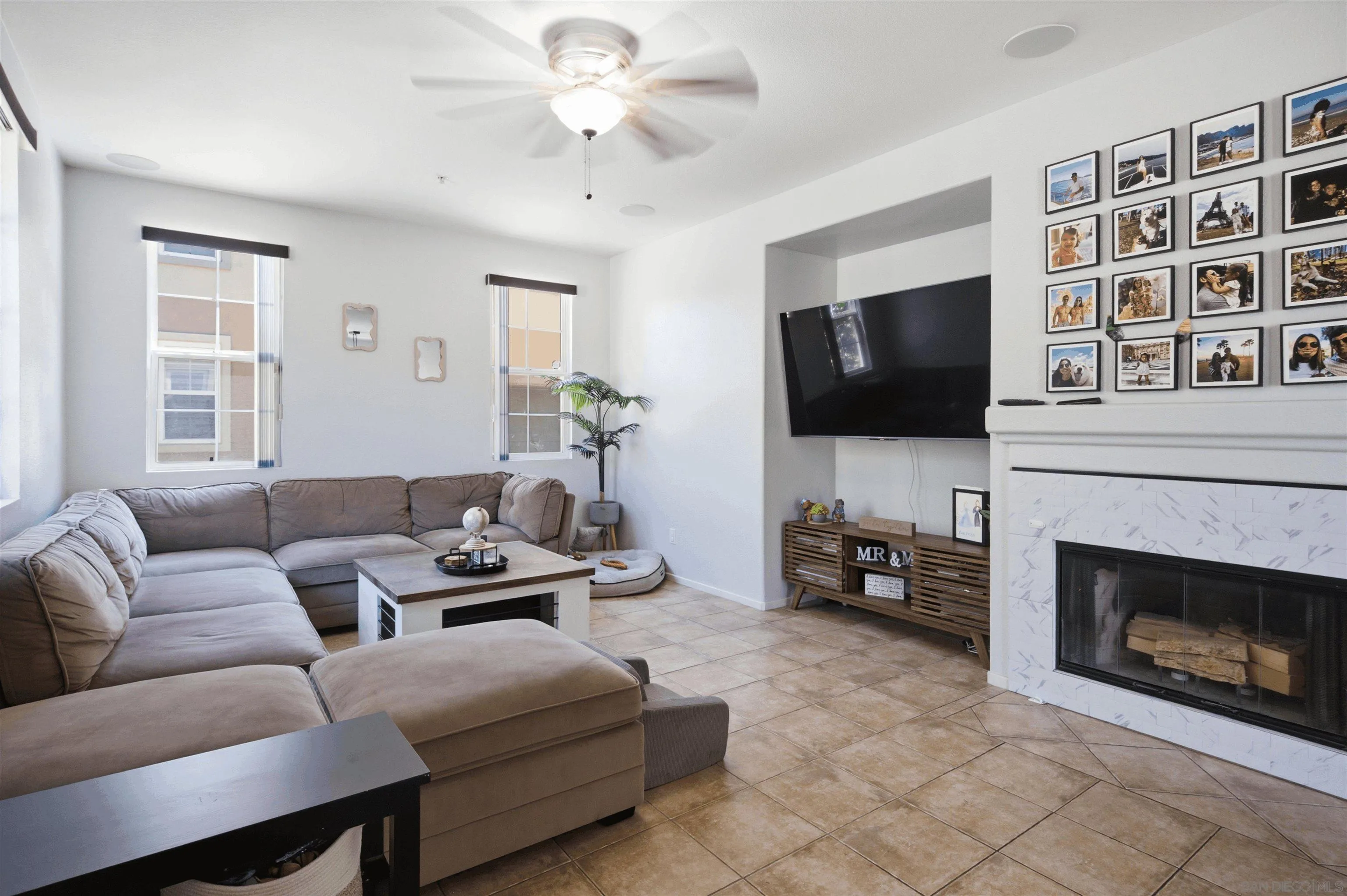 Photo #2: 260016284 Listing: Photo #2