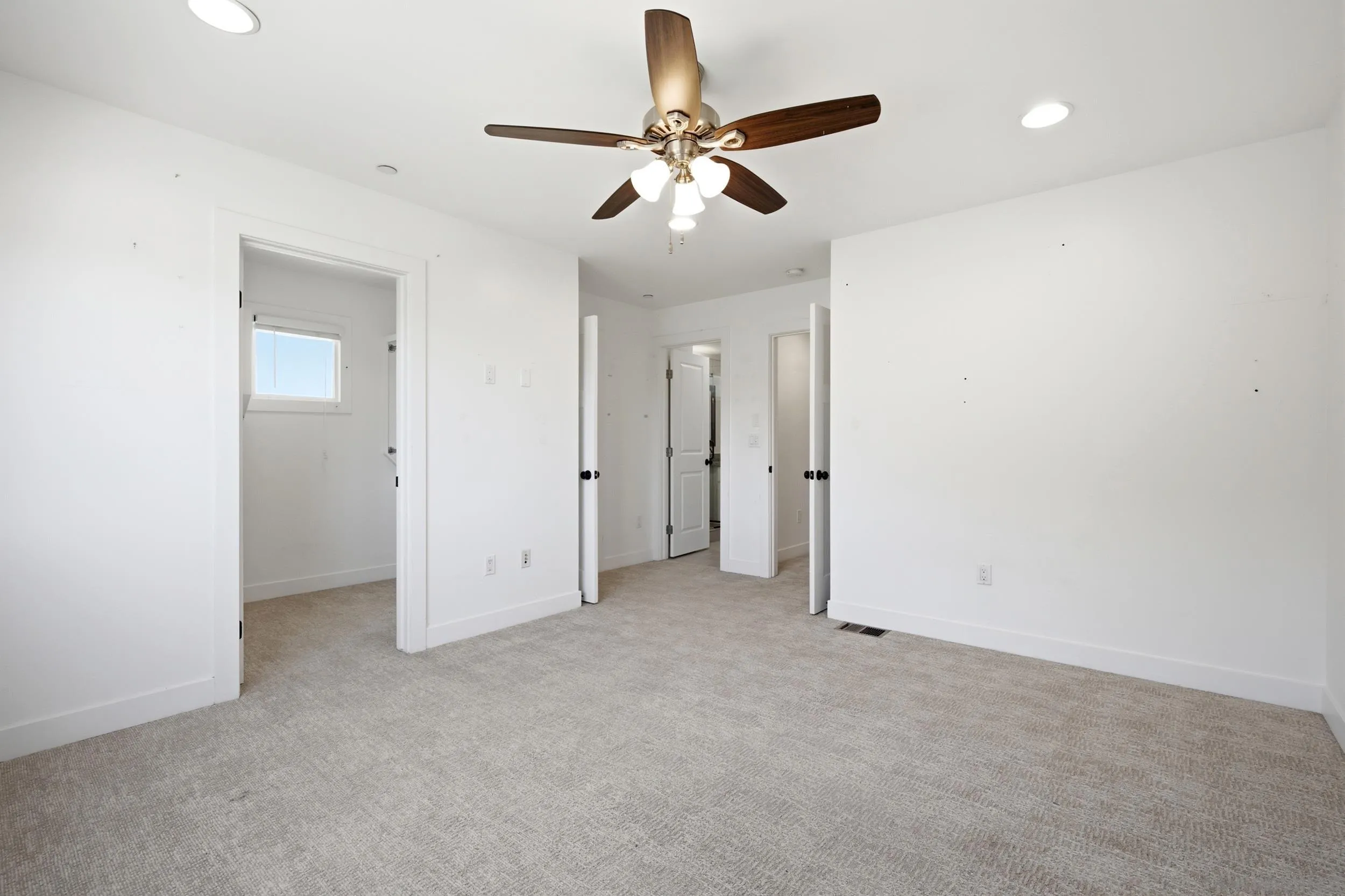 Photo #16: 260016298 Listing: Photo #16