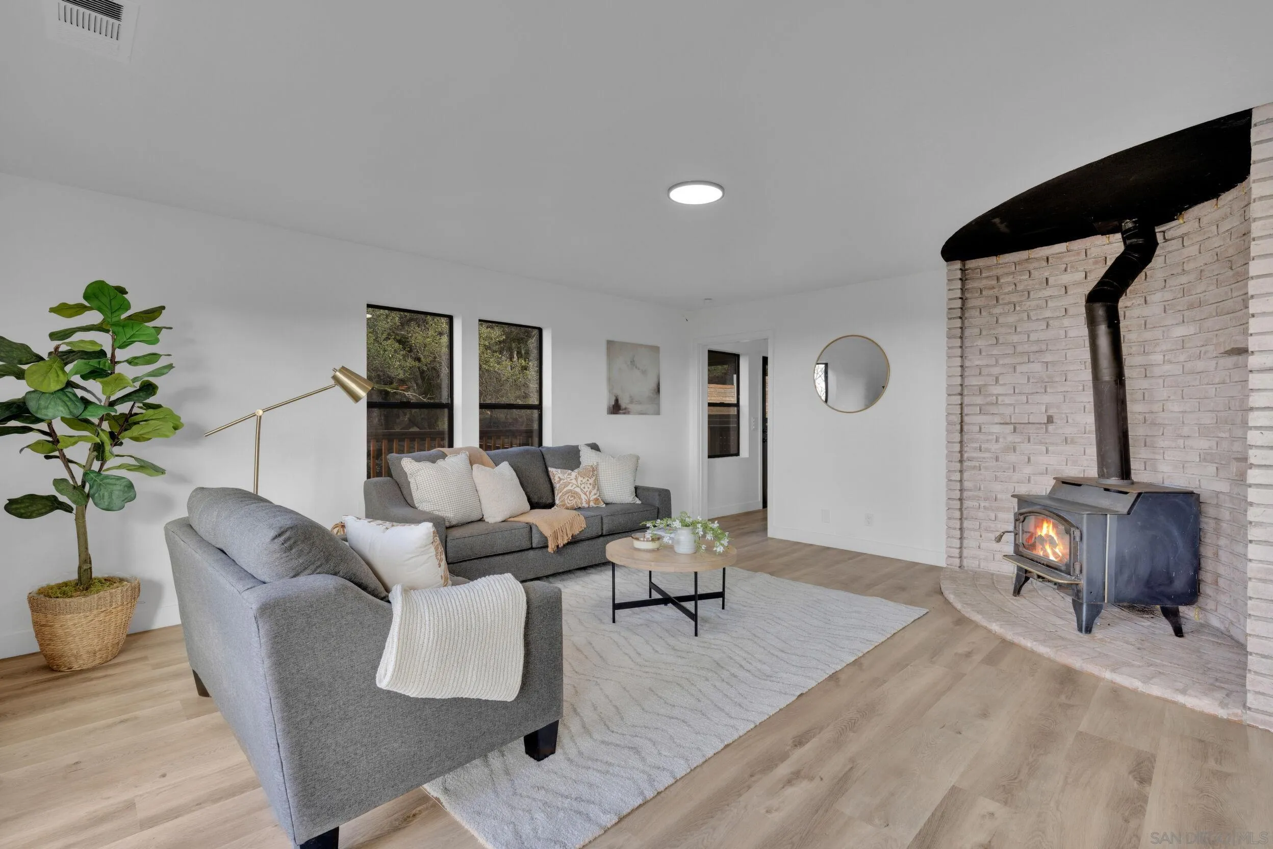 https://cdn.realtyfeed.com/cdn/127/2600163/c9523c261a1aed143a88c880fca193c3.webp
