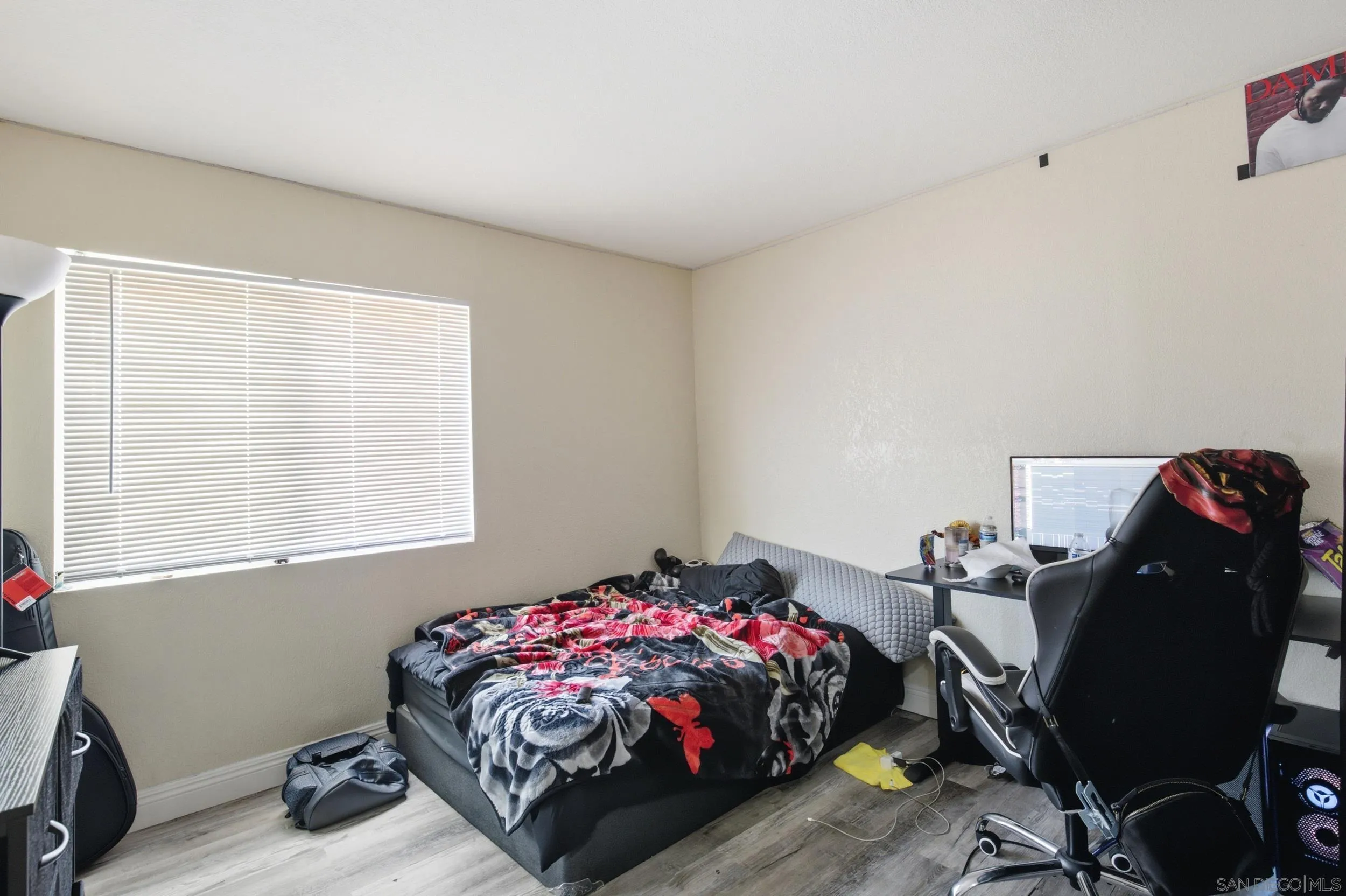 https://cdn.realtyfeed.com/cdn/127/260016301/eab2cb40a4ba86a2e32de04a48be4517.webp