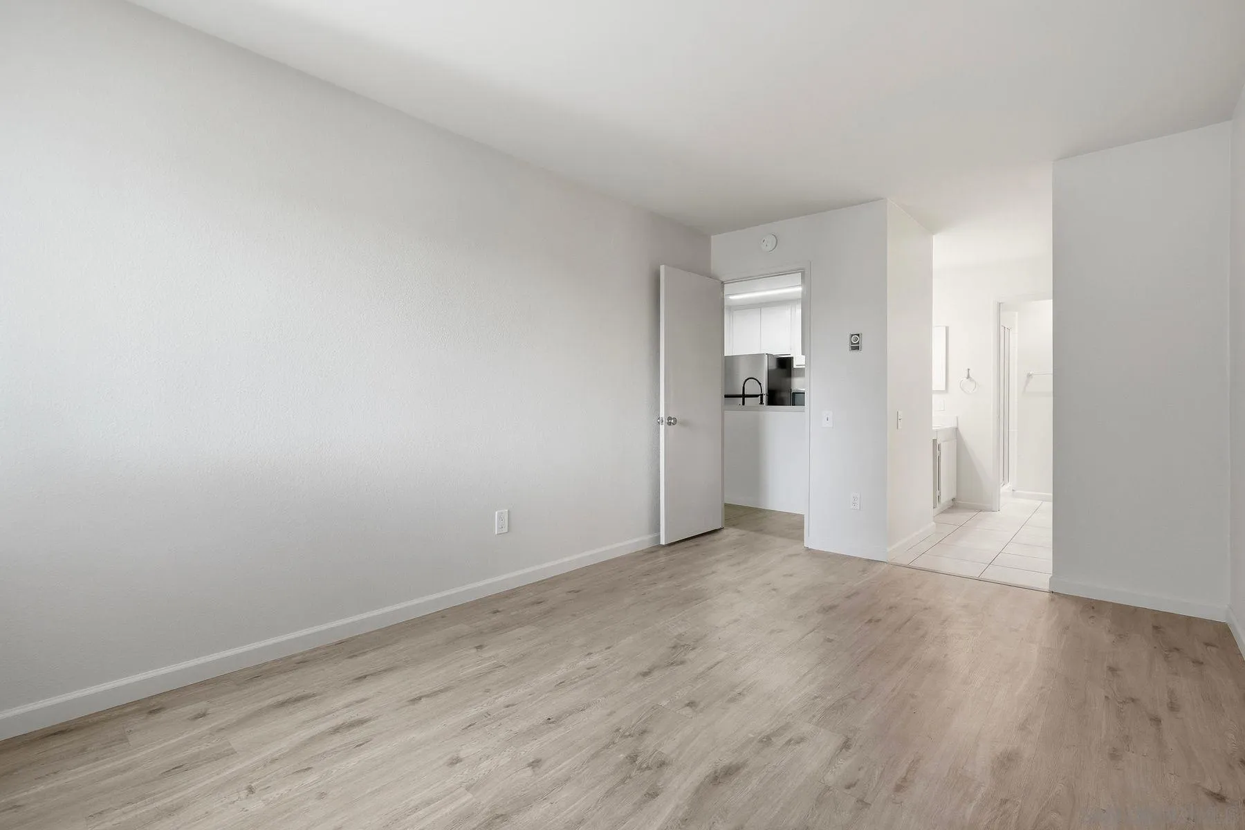 Photo #11: 260016303 Listing: Photo #11