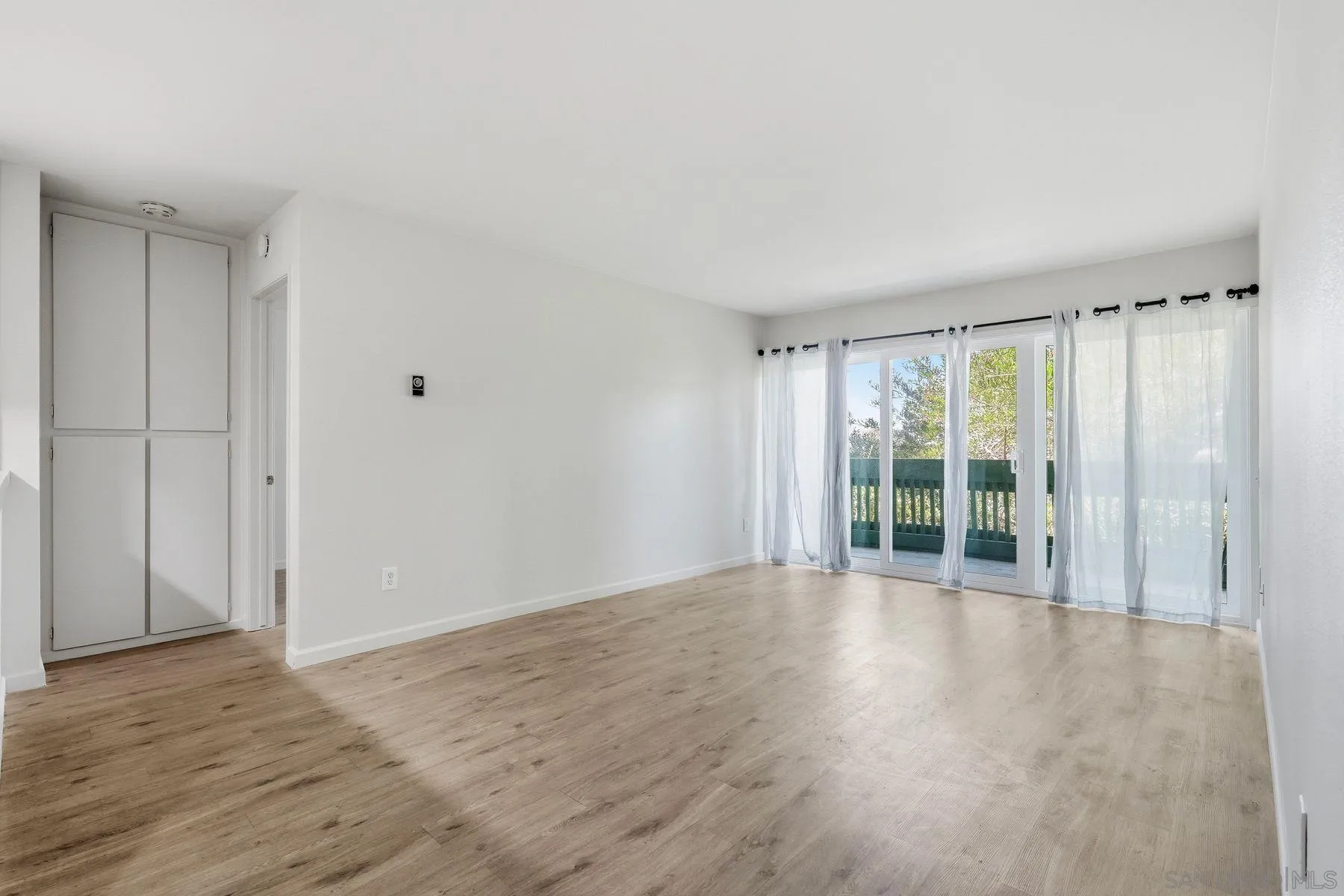 Photo #6: 260016303 Listing: Photo #6
