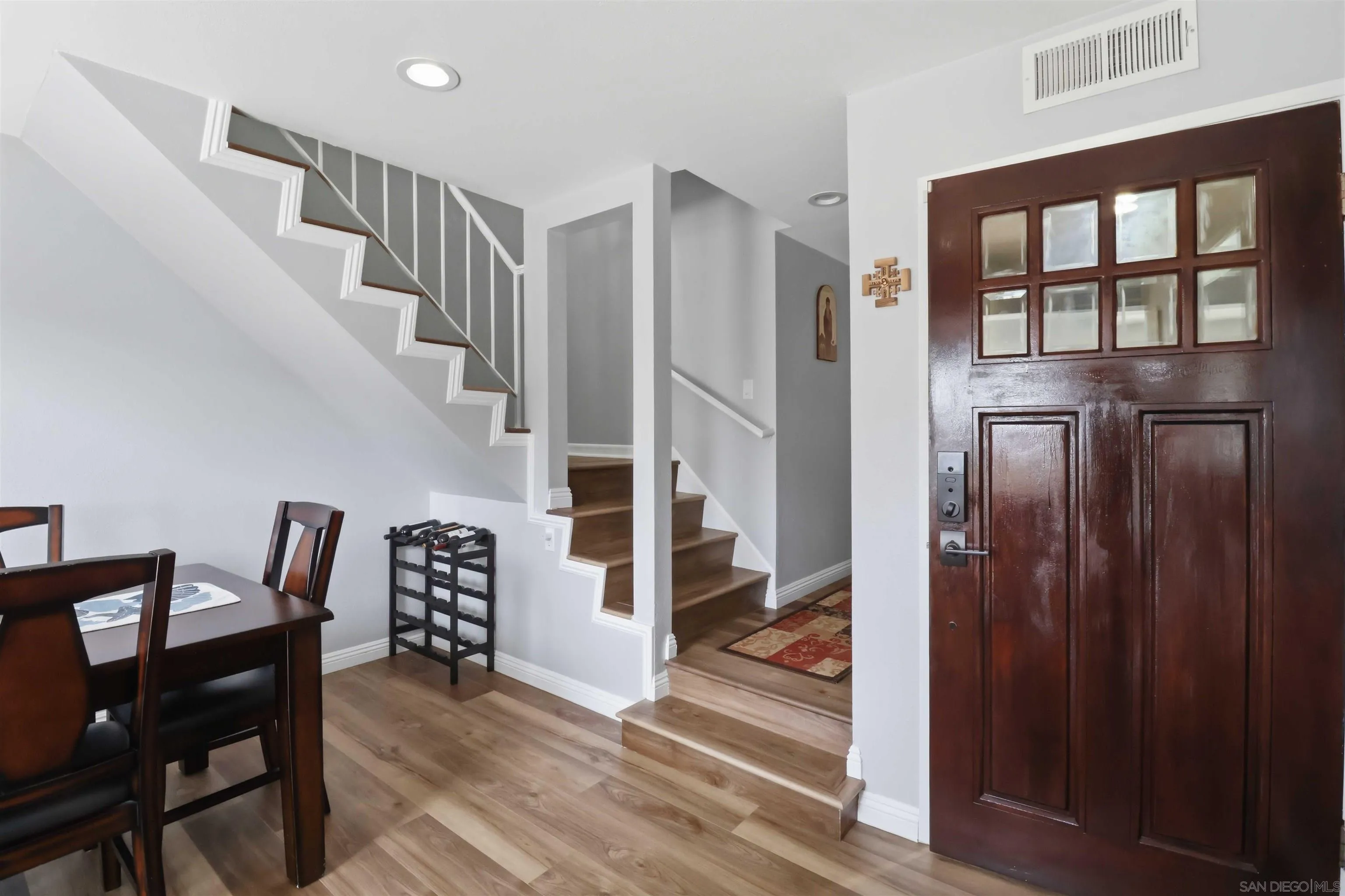 Photo #12: 260016305 Listing: Photo #12