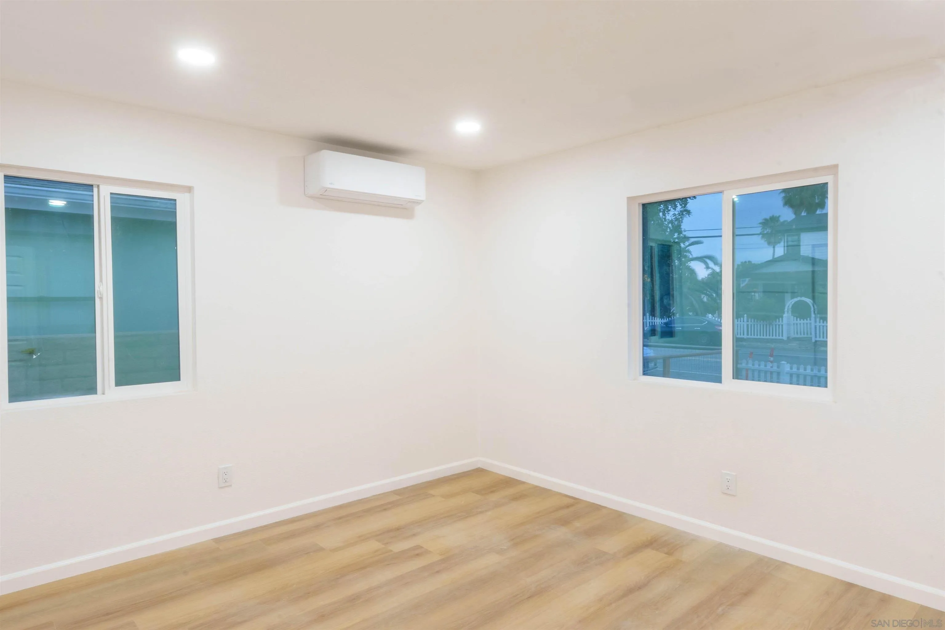 https://cdn.realtyfeed.com/cdn/127/260016313/a071b6bdf31dbb510be2a0adf62c9f28.webp