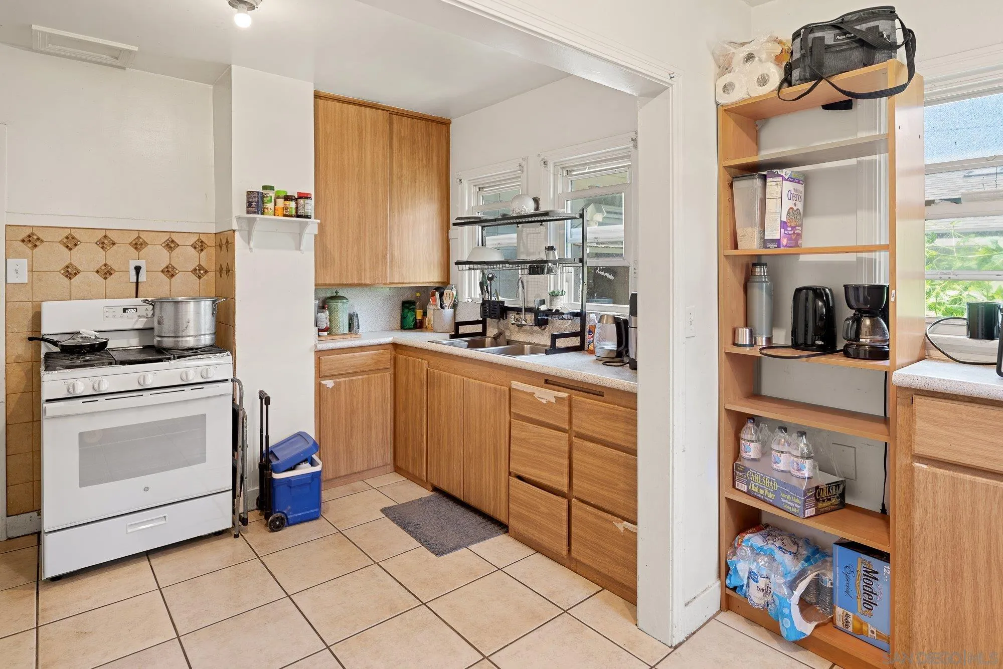 https://cdn.realtyfeed.com/cdn/127/260016315/0a03ec95f11c61d40073f6174cfdf6af.webp