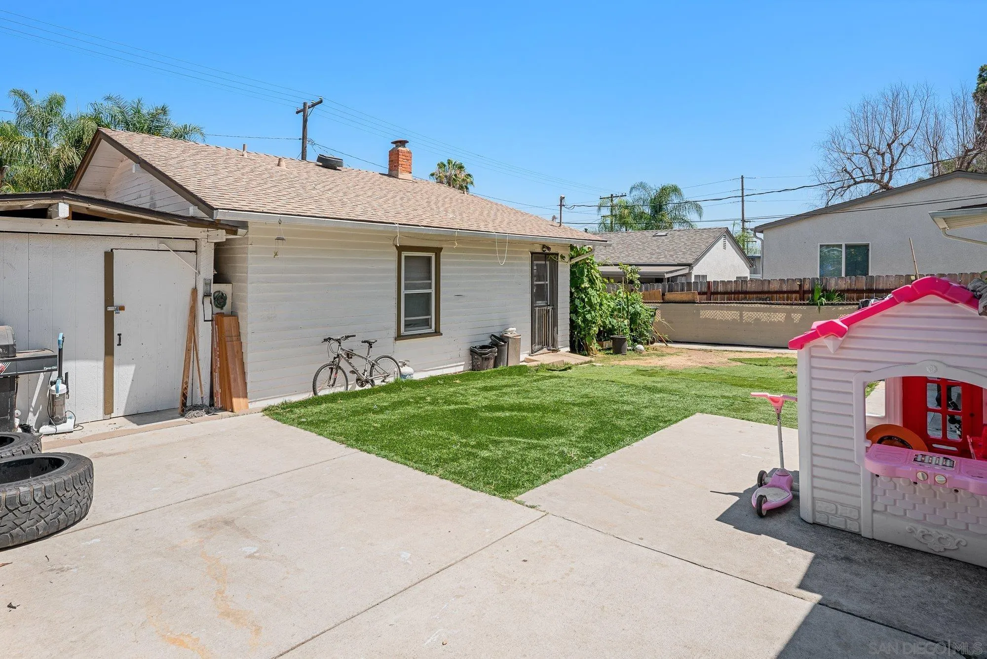 https://cdn.realtyfeed.com/cdn/127/260016315/bf1b5644da6b8803faa892c6812d969e.webp