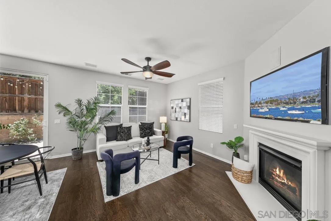 https://cdn.realtyfeed.com/cdn/127/260016330/331a4cda262c0a2c77b243367145cfc3.webp