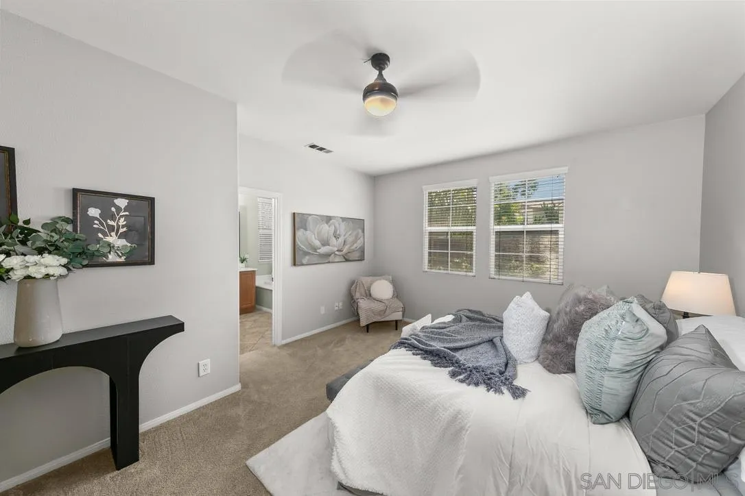 https://cdn.realtyfeed.com/cdn/127/260016330/3ae8fd1bf1893e01d81afb483cf99fd8.webp