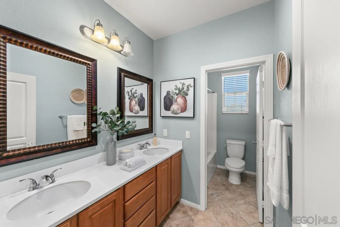 https://cdn.realtyfeed.com/cdn/127/260016330/c73ccf780ed19d094bf516c6ba970c37.webp