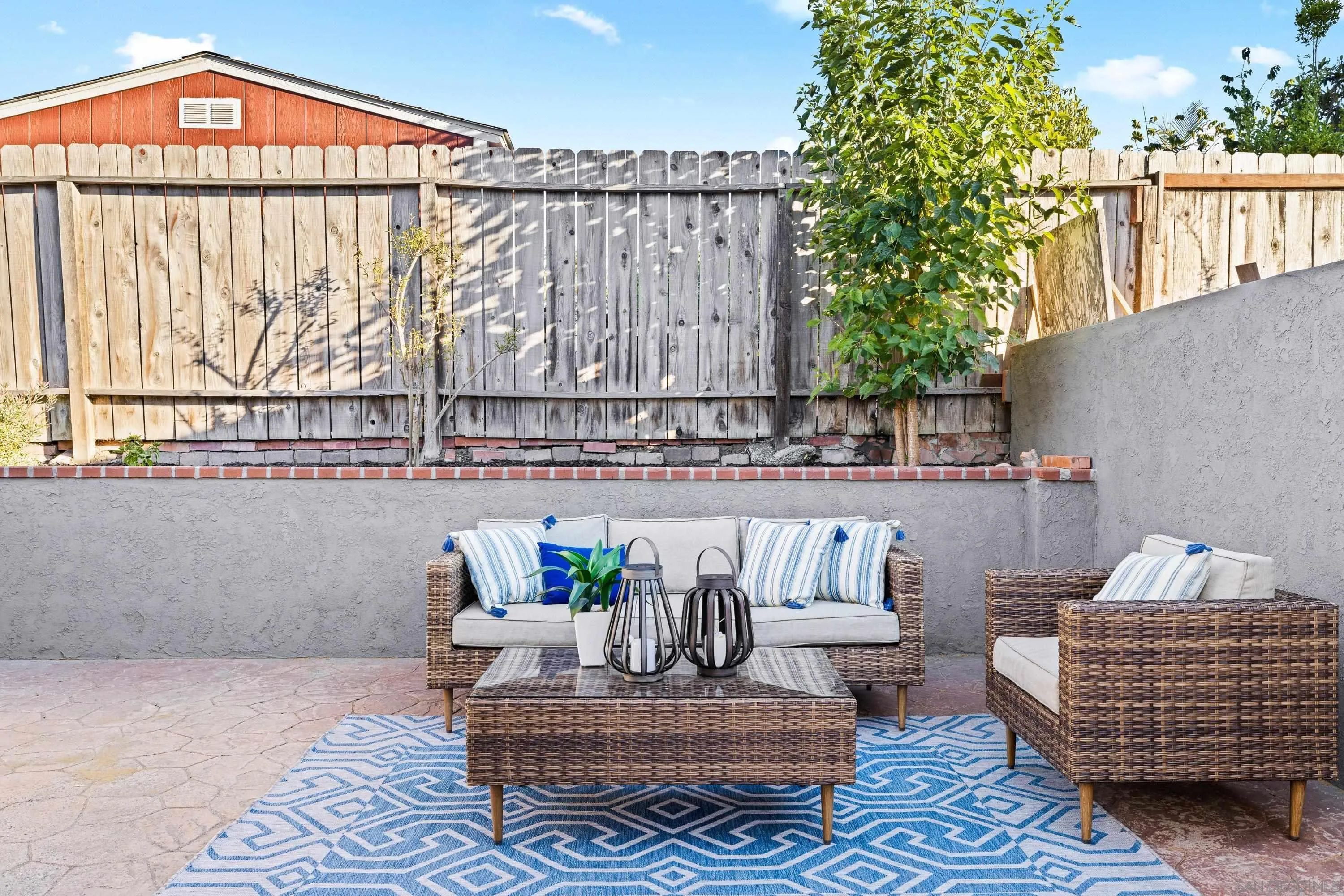 https://cdn.realtyfeed.com/cdn/127/260016335/a98e37afa57a10b197cafdd02a19cf90.webp