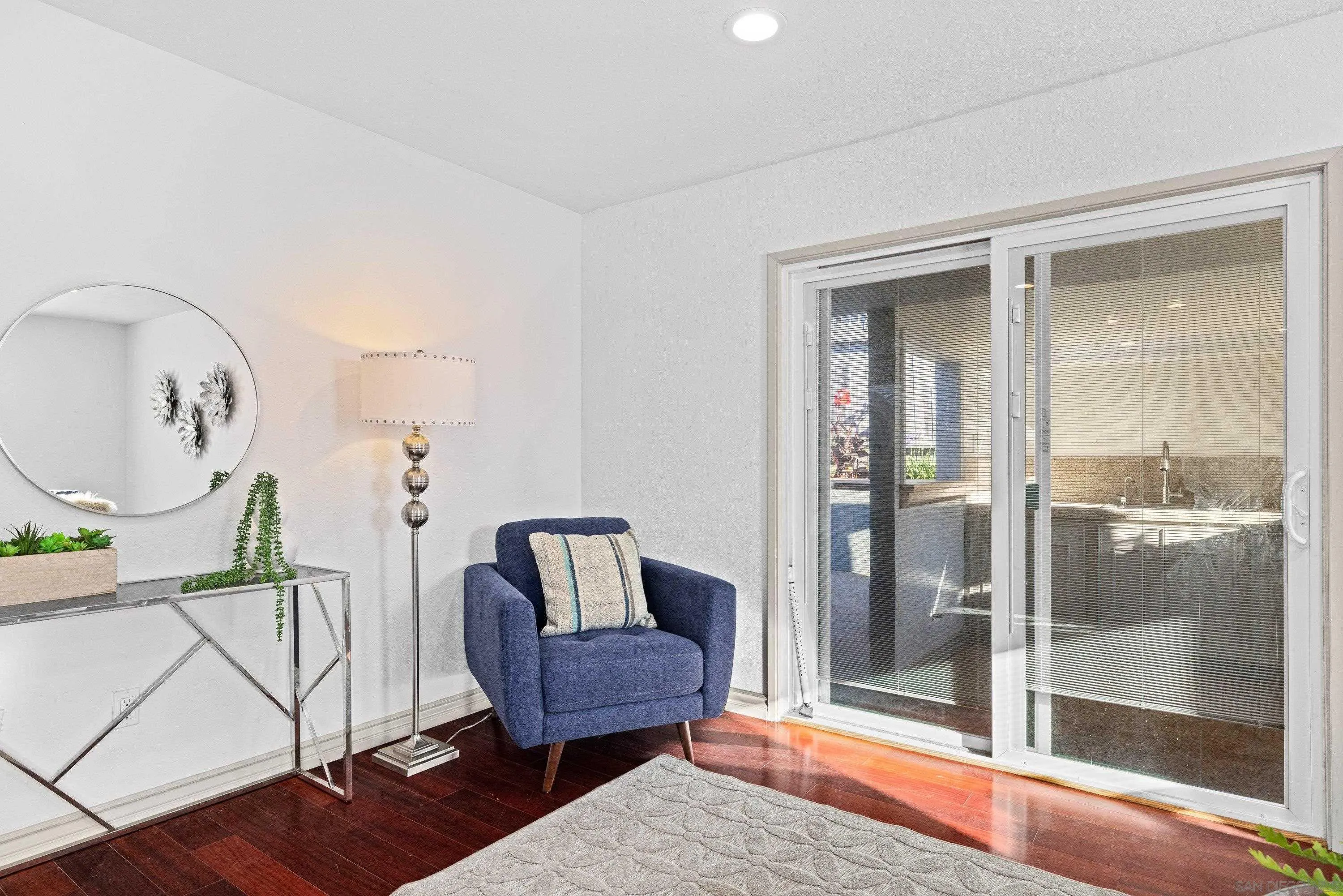 https://cdn.realtyfeed.com/cdn/127/260016335/dfc867929aa76d98d37f480a580dacb4.webp