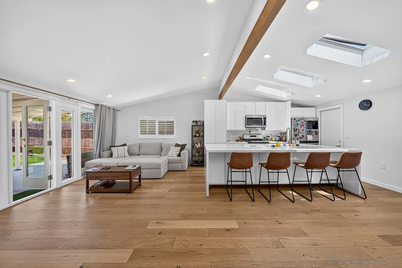 https://cdn.realtyfeed.com/cdn/127/260016336/5e9859183381794a5b5761235df7ec20.webp