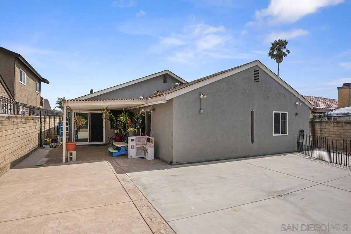 https://cdn.realtyfeed.com/cdn/127/260016337/3abbfcb05267260b922a6bac6097c5c3.webp