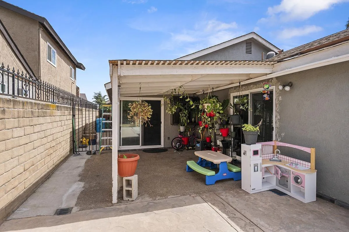 https://cdn.realtyfeed.com/cdn/127/260016337/3e6d2bedc83b39d02d756c8fa682c1df.webp