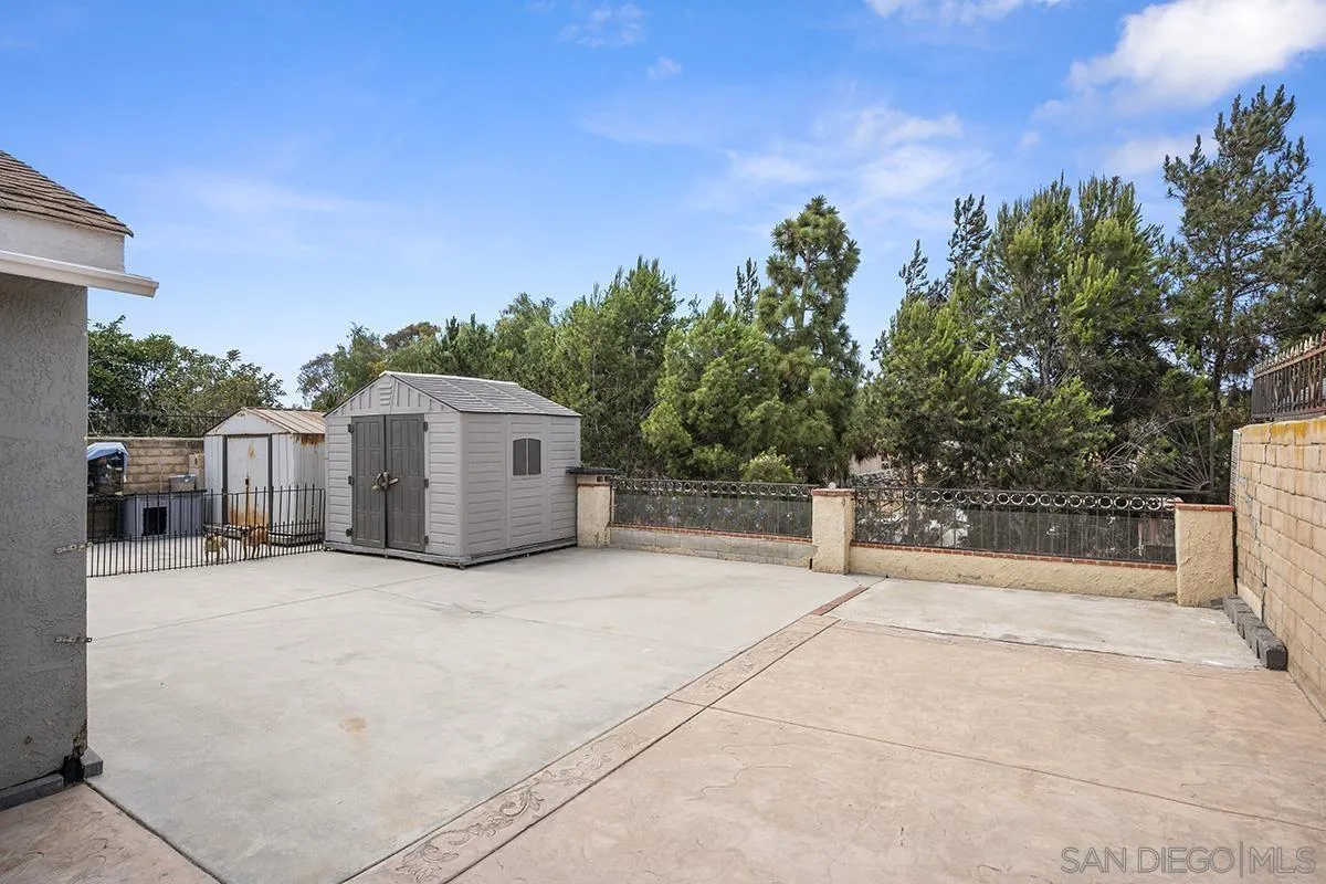 https://cdn.realtyfeed.com/cdn/127/260016337/3f05ed5aa2c3819b98f393d0878691fd.webp