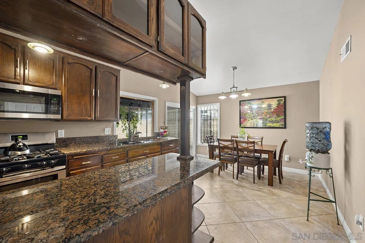 https://cdn.realtyfeed.com/cdn/127/260016337/d07f683cc3dfb9e4f5d3fafe4b8e78d5.webp