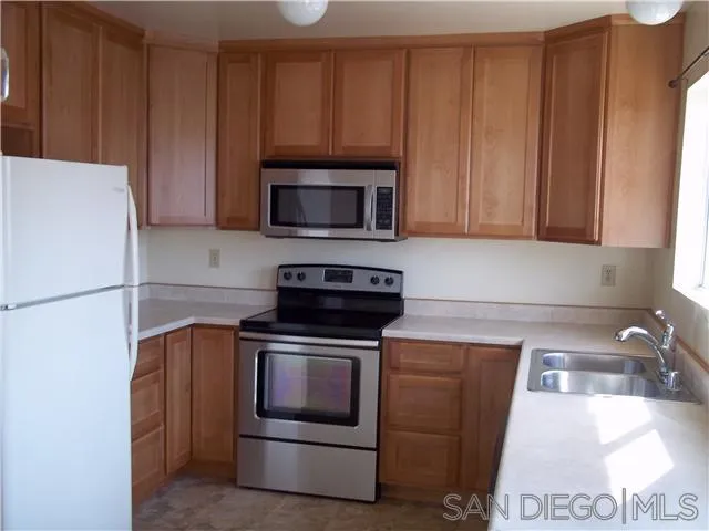 930 Ebony Avenue #b, Imperial Beach, CA 91932 - Photo 4 of 7, Imperial Beach, CA