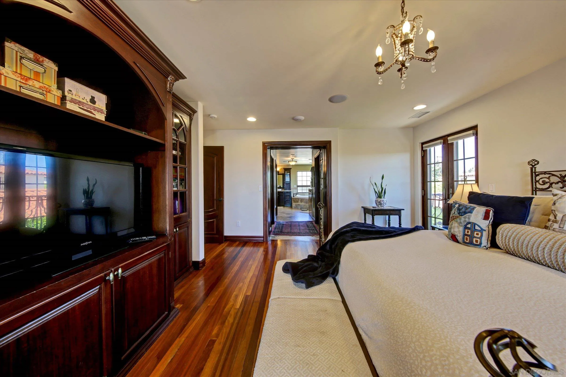 2540 Chatsworth, San Diego, CA 92106, photo 42