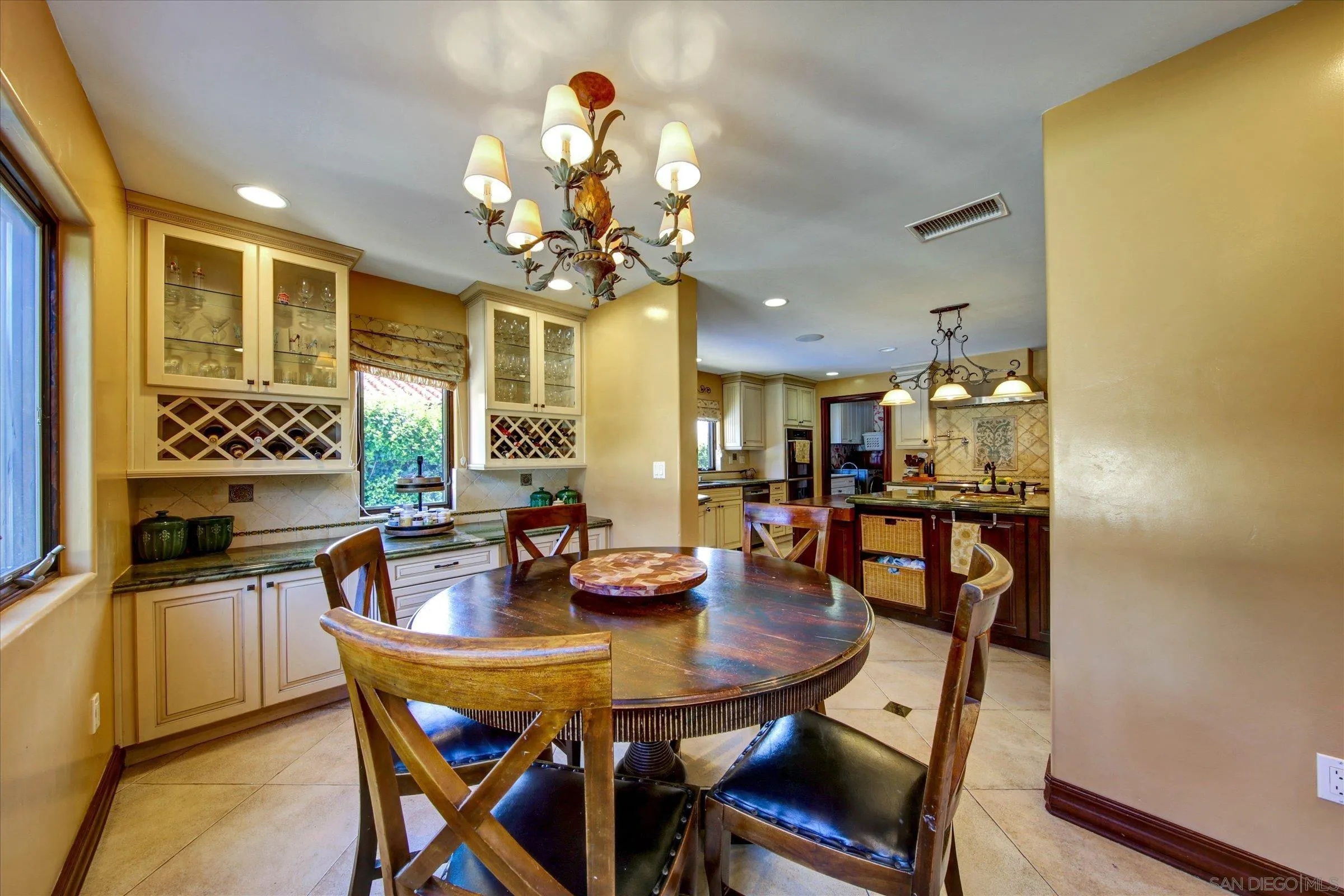 2540 Chatsworth, San Diego, CA 92106, photo 12