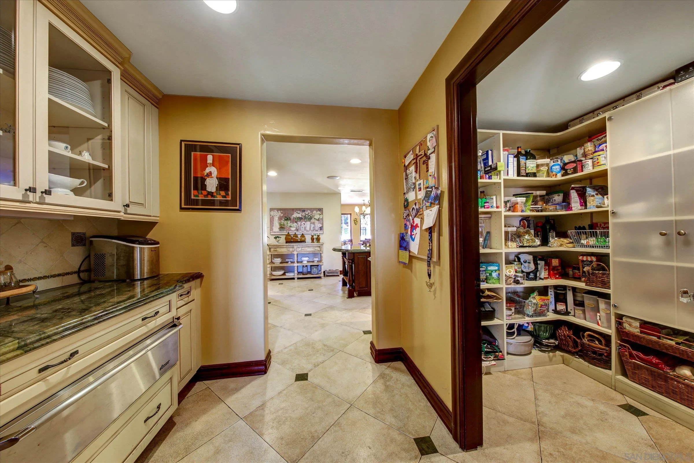 2540 Chatsworth, San Diego, CA 92106, photo 14