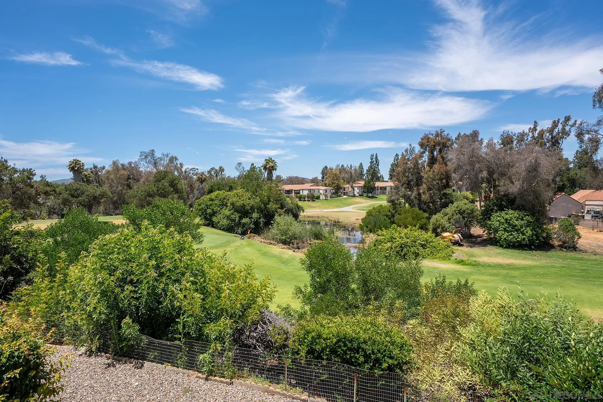 https://cdn.realtyfeed.com/cdn/127/260016343/58b8ab1dca91a370ee7511df32121a3a.webp