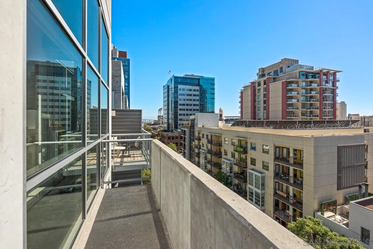 https://cdn.realtyfeed.com/cdn/127/260016348/0517a1bfb403656b8a2b7857b6b9742d.webp